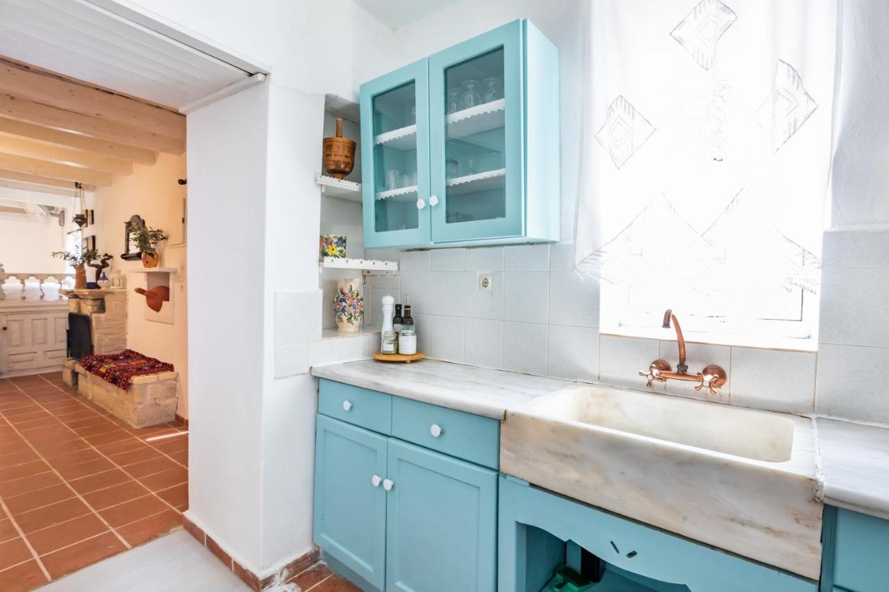 Olive Grove Cottage Menetai Exterior photo