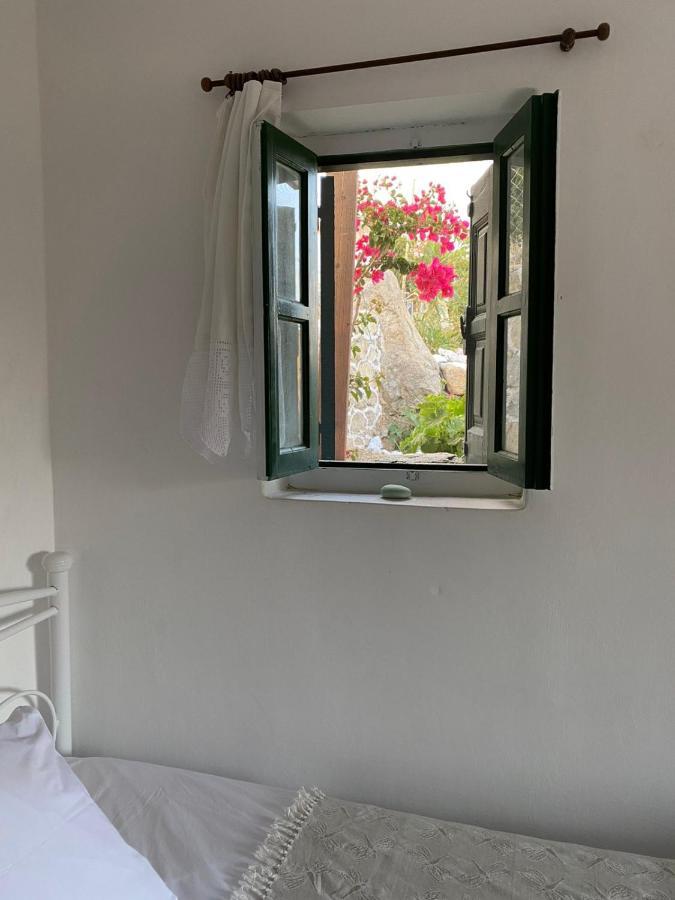 Olive Grove Cottage Menetai Exterior photo